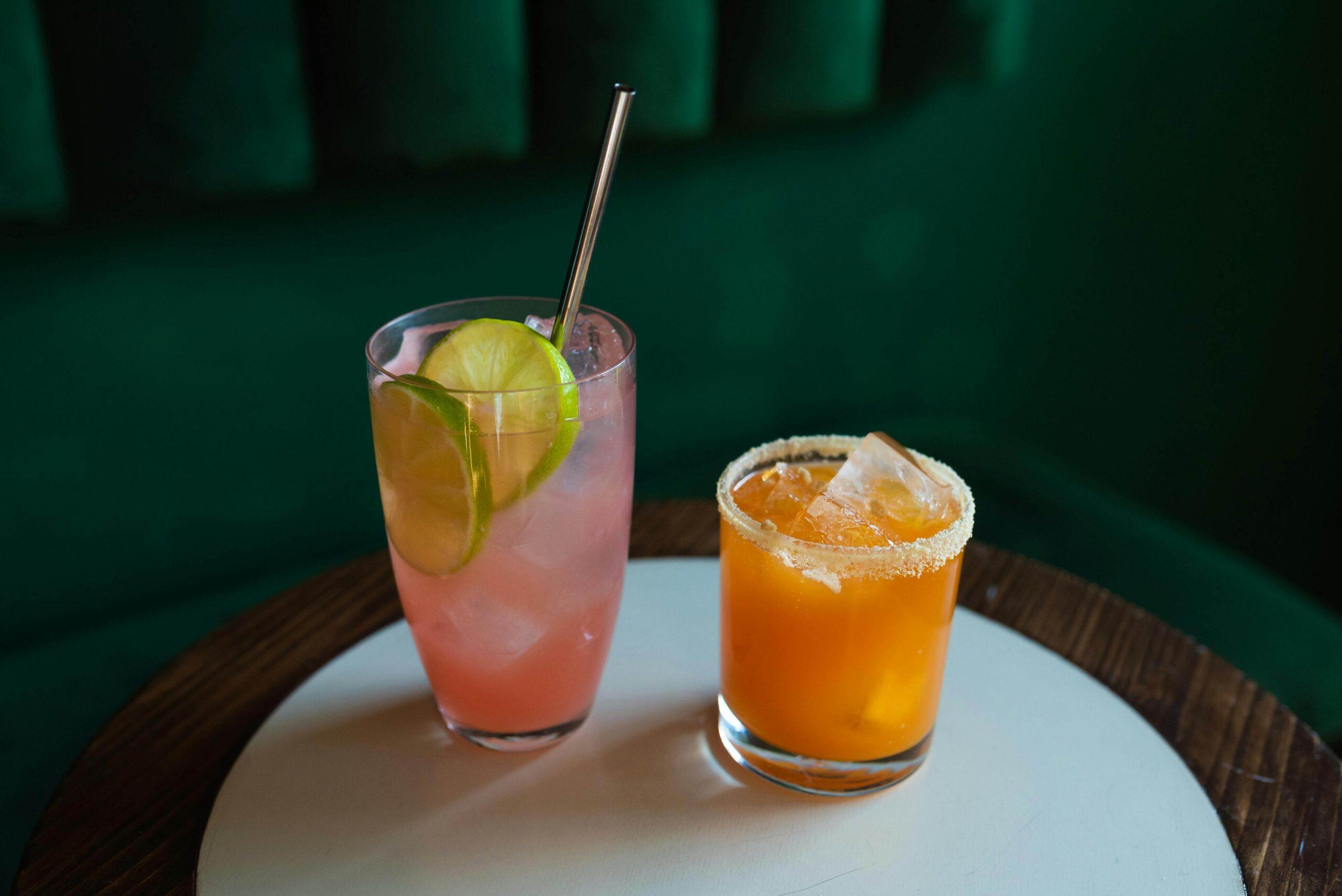 cocktail with ice